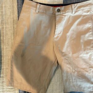 PUMA ran 30 in waist golf shorts